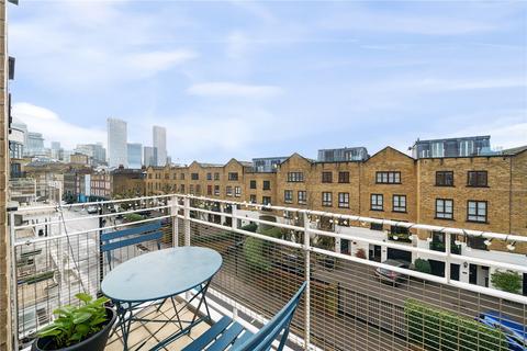 13 Roy Square, London, E14 8BY