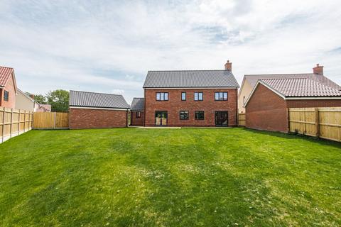 5 bedroom detached house for sale, Show Home For Sale