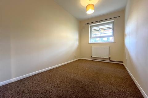 2 bedroom flat for sale, Newlands Court, Addlestone KT15