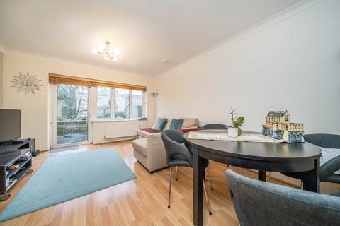 3 bedroom end of terrace house for sale, Meldone Close, Surbiton KT5