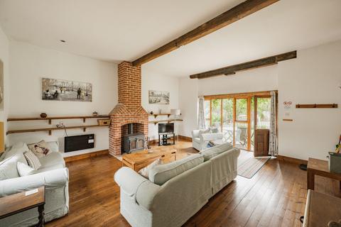 11 bedroom barn for sale, Wickmere