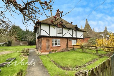 3 bedroom semi-detached house to rent, Head Hill Road Goodnestone ME13