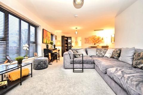 2 bedroom apartment for sale, Apartment 5, Thornesgate Court, Thornesgate Drive, Wakefield, West Yorkshire