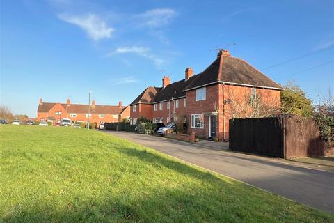 2 bedroom house for sale, Wedgnock Green, Warwick