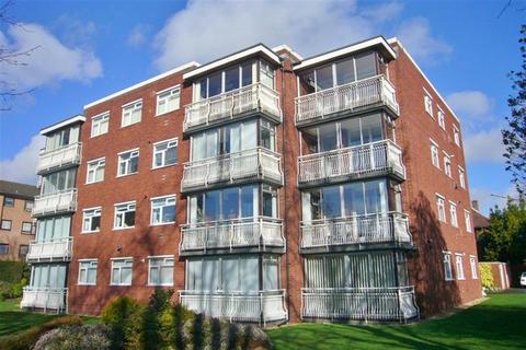 2 bedroom flat to rent, Westbourne