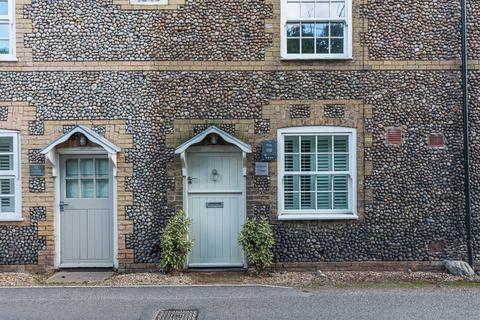 undefined, Balanced Period Cottage in North Creake