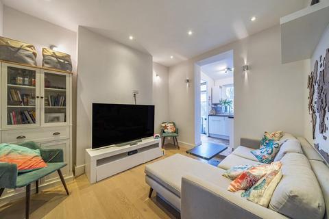 1 bedroom flat for sale, Disraeli Road, London