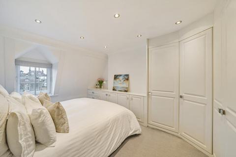 1 Blackfords Path, London, SW15 4HQ