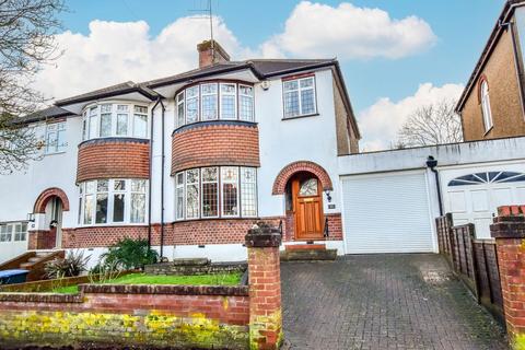 3 bedroom semi-detached house for sale, Osbourne Avenue, Kings Langley, WD4