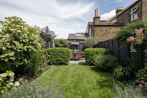 3 bedroom terraced house for sale, Howbury Road, Nunhead, SE15