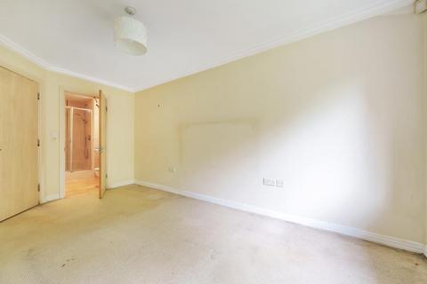 2 bedroom flat for sale, Basingstoke,  Hampshire,  RG21