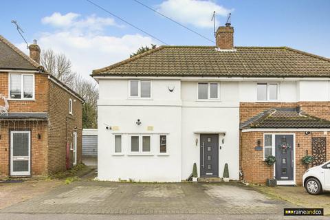 3 bedroom semi-detached house for sale, Crawford Road, Hatfield