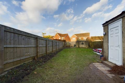 3 bedroom semi-detached house for sale, Wansford Road, Driffield, YO25 5NN