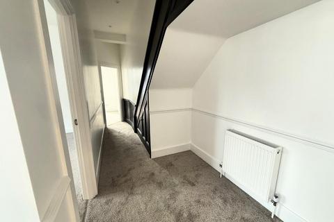 1 bedroom house to rent, Watts Park Road, Plymouth PL2