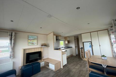 2 bedroom static caravan for sale, Preston