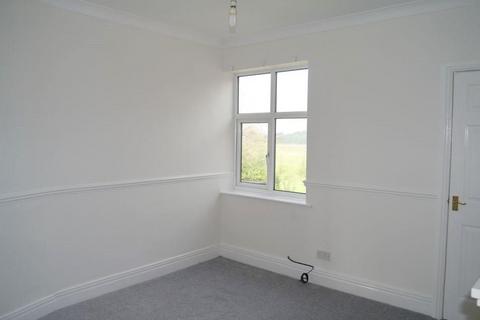 2 bedroom apartment to rent, South View, Dinnington, Newcastle upon Tyne