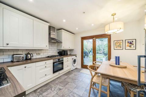 2 bedroom flat for sale, Pathfield Road, London SW16