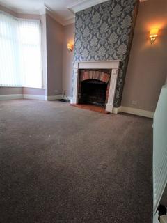 3 bedroom terraced house to rent, De La Pole Avenue, Hull, North Humberside, HU3