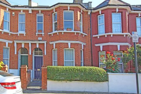 1 bedroom house to rent, Roxwell Road, London W12