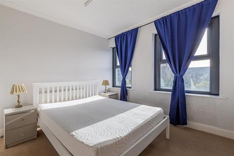 3 Shears Road, Cardiff, CF5 3AP