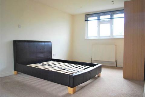 1 bedroom in a house share to rent, Thanet Road, Bexley, Kent