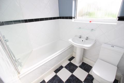 15 Alsom Avenue, Worcester Park, KT4 7EG