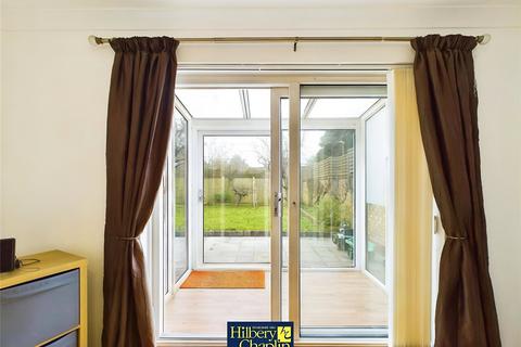 43 Rowhedge, Brentwood, CM13 2TS