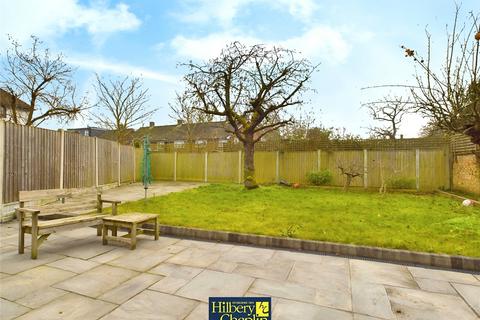 43 Rowhedge, Brentwood, CM13 2TS