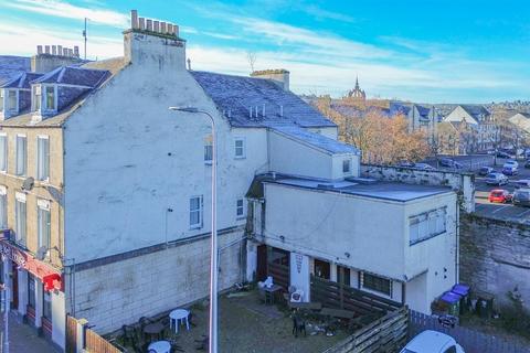 2 bedroom flat to rent, Princes Street, Perth, Perthshire, PH2