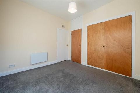 2 bedroom flat to rent, Princes Street, Perth, Perthshire, PH2