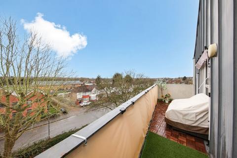 2 bedroom flat for sale, Quartz Terrace, Rayners Lane, HARROW HA2