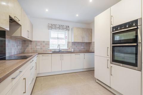 3 bedroom detached house for sale, Pynham Crescent, Hambrook, PO18