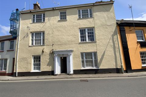 1 bedroom flat to rent, Torrington Street, Bideford