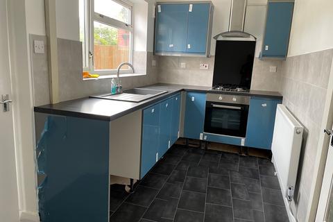 2 bedroom semi-detached house to rent, THREE TUNS LANE, WOLVERHAMPTON WV10