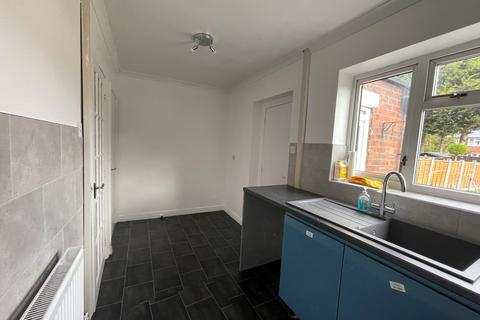 2 bedroom semi-detached house to rent, THREE TUNS LANE, WOLVERHAMPTON WV10