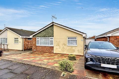 2 bedroom detached bungalow for sale, Middleton Drive, Eastbourne