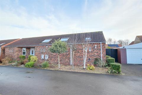 3 bedroom detached bungalow for sale, Allinsons Yard, Leven, Beverley