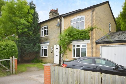 4 bedroom detached house to rent, London Road Woolmer Green, Woolmer Green, SG3