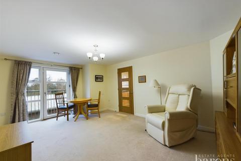 1 bedroom retirement property for sale, Lady Susan Court, Basingstoke RG21