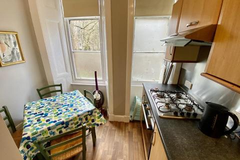 2 bedroom flat to rent, Dundrennan Road, Glasgow, G42