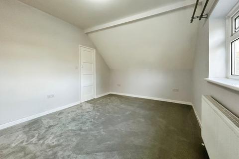 2 bedroom maisonette to rent, Broomhill Park Road Tunbridge Wells TN4