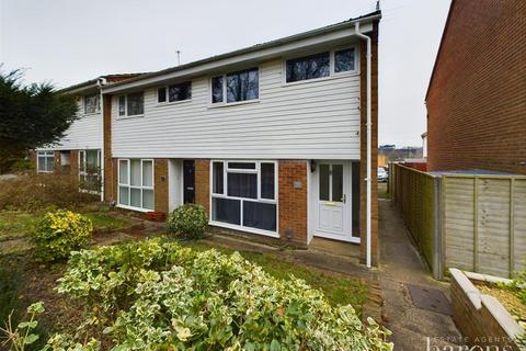 3 bedroom end of terrace house for sale, Simmons Walk, Basingstoke RG21