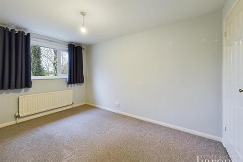 3 bedroom end of terrace house for sale, Simmons Walk, Basingstoke RG21