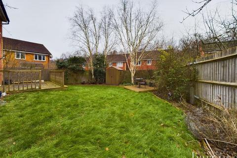 4 Vespasian Gardens, Basingstoke, RG24 9SH