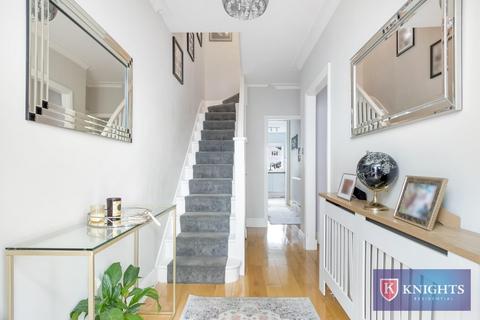 3 bedroom house for sale, Orchard Road, London, EN3