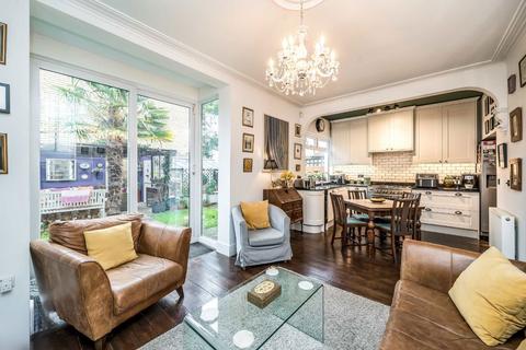 5 bedroom end of terrace house for sale, Hillbrook Road, London SW17