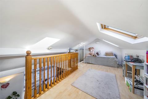 1 bedroom flat for sale, Ewell Road, Surbiton KT6