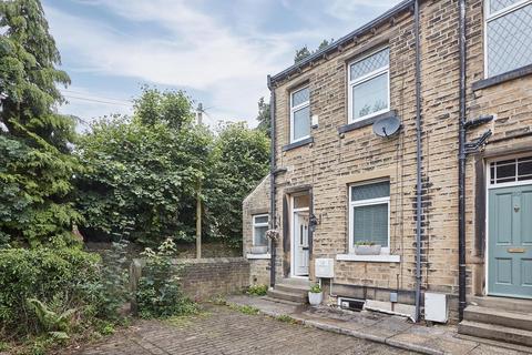 2 bedroom terraced house to rent, Temple Street, Huddersfield HD3