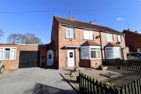 3 bedroom semi-detached house for sale, Princess Road, Market Weighton, York