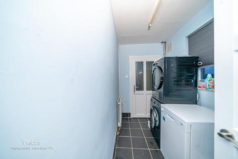 21 Benton Crescent, Bloxwich, Walsall, WS3 3AH